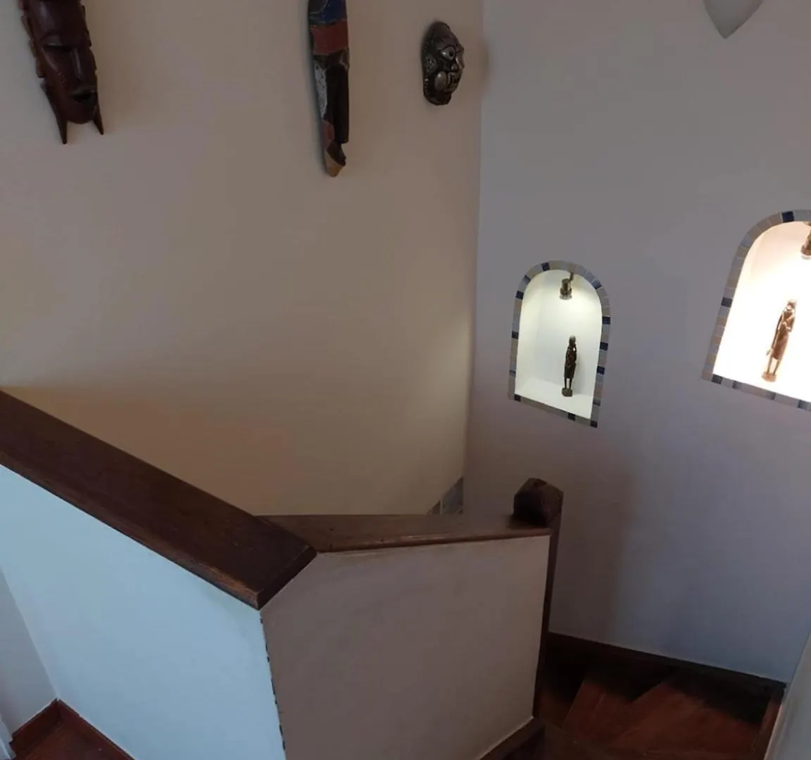 Queen Zita Apt 130 M2 Near Chain Bridge Apartment