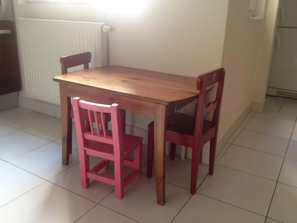 Queen Zita Apt 130 M2 Near Chain Bridge 0*, Budapest